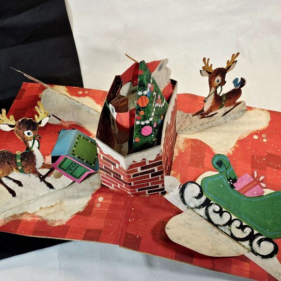 Vintage Hallmark Pop Up Christmas Card Santa Claus, Sleigh Chimney & Reindeer - Picture 8 of 16